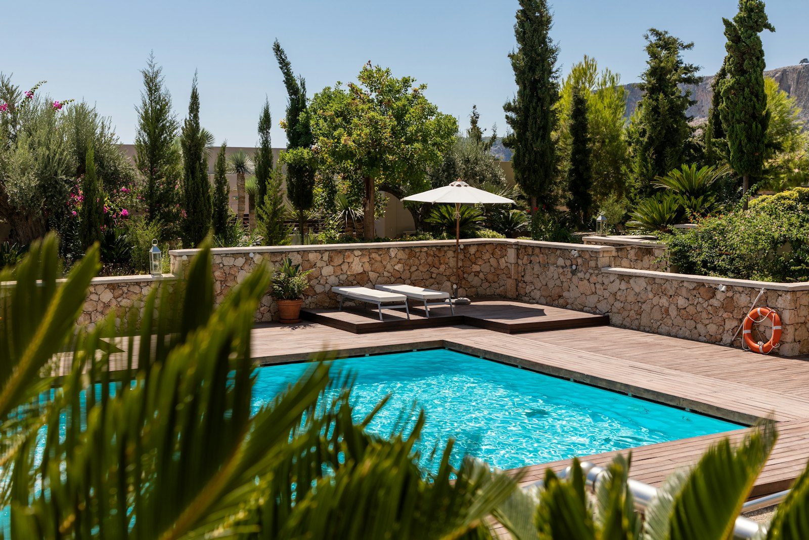 Pool Builder — Bakersfield